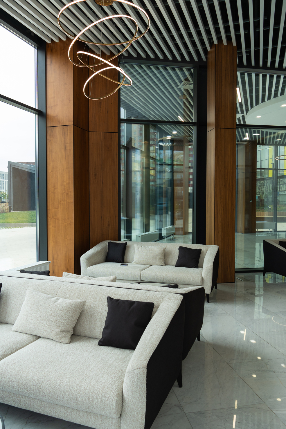 Блок В - Холл 2